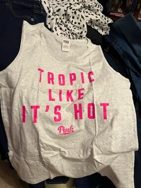 PINK Victoria's Secret Tropic Like Its Hot Sz L